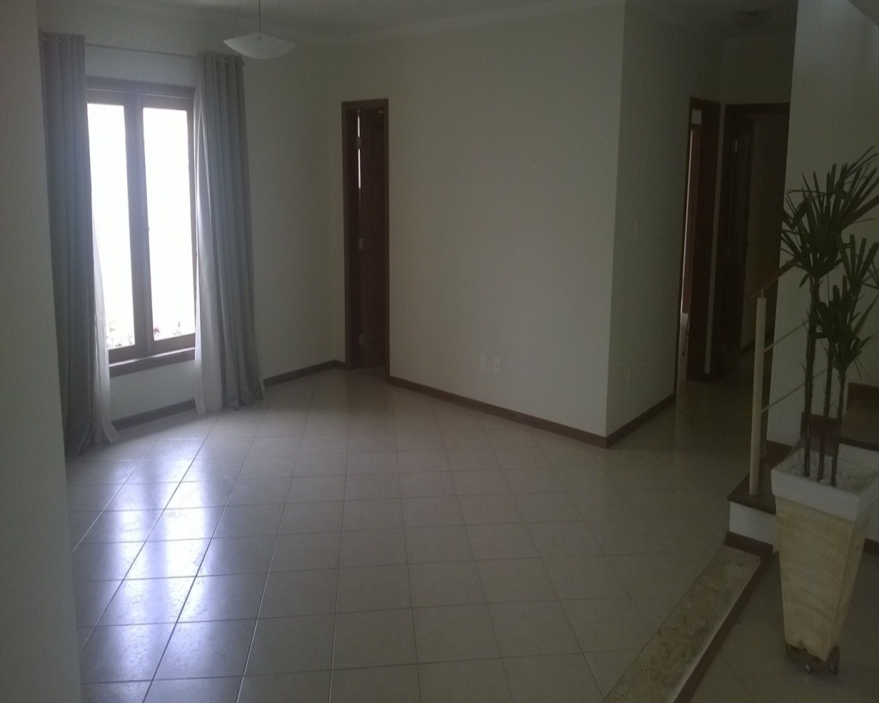 Casa à venda com 3 quartos, 234m² - Foto 4