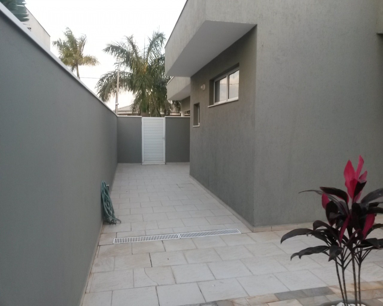 Casa à venda com 3 quartos, 303m² - Foto 19