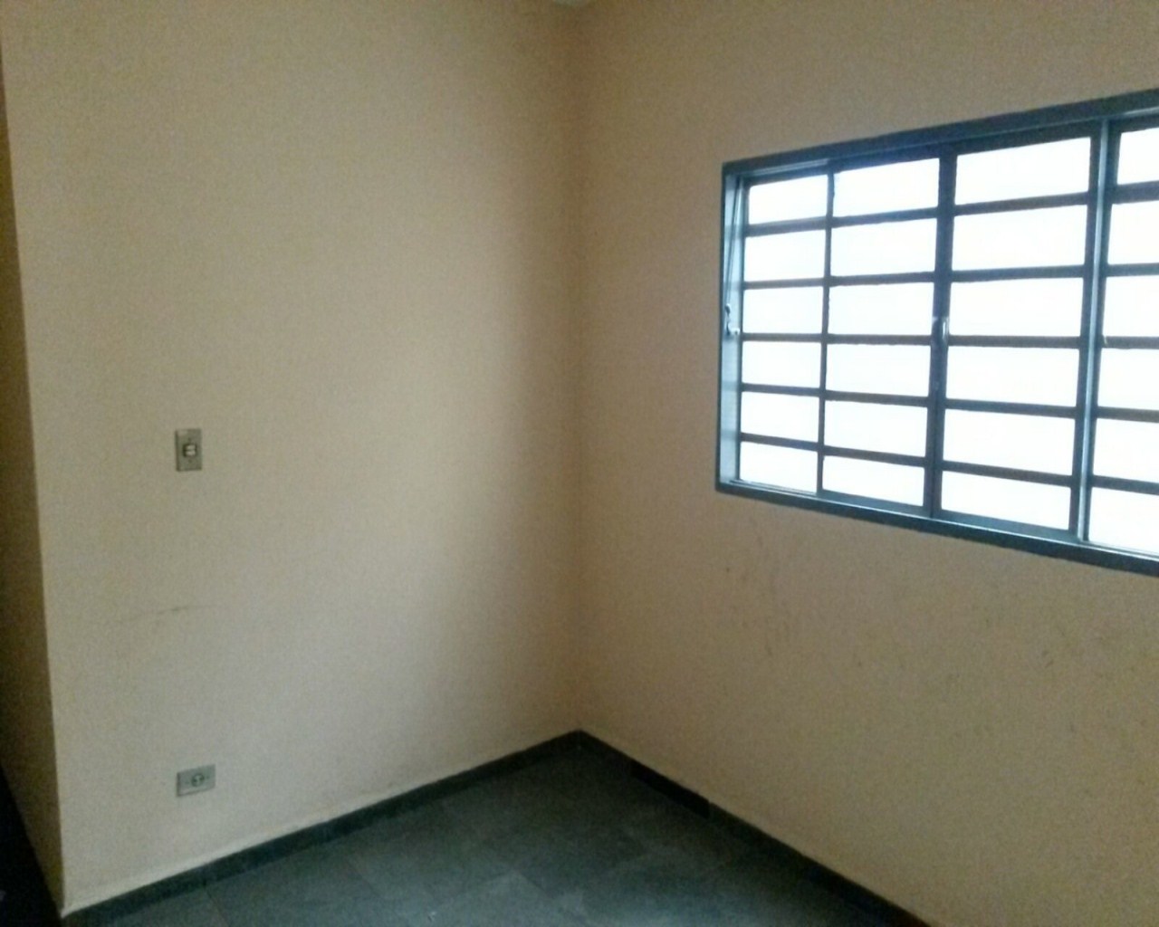 Casa à venda com 3 quartos, 110m² - Foto 2