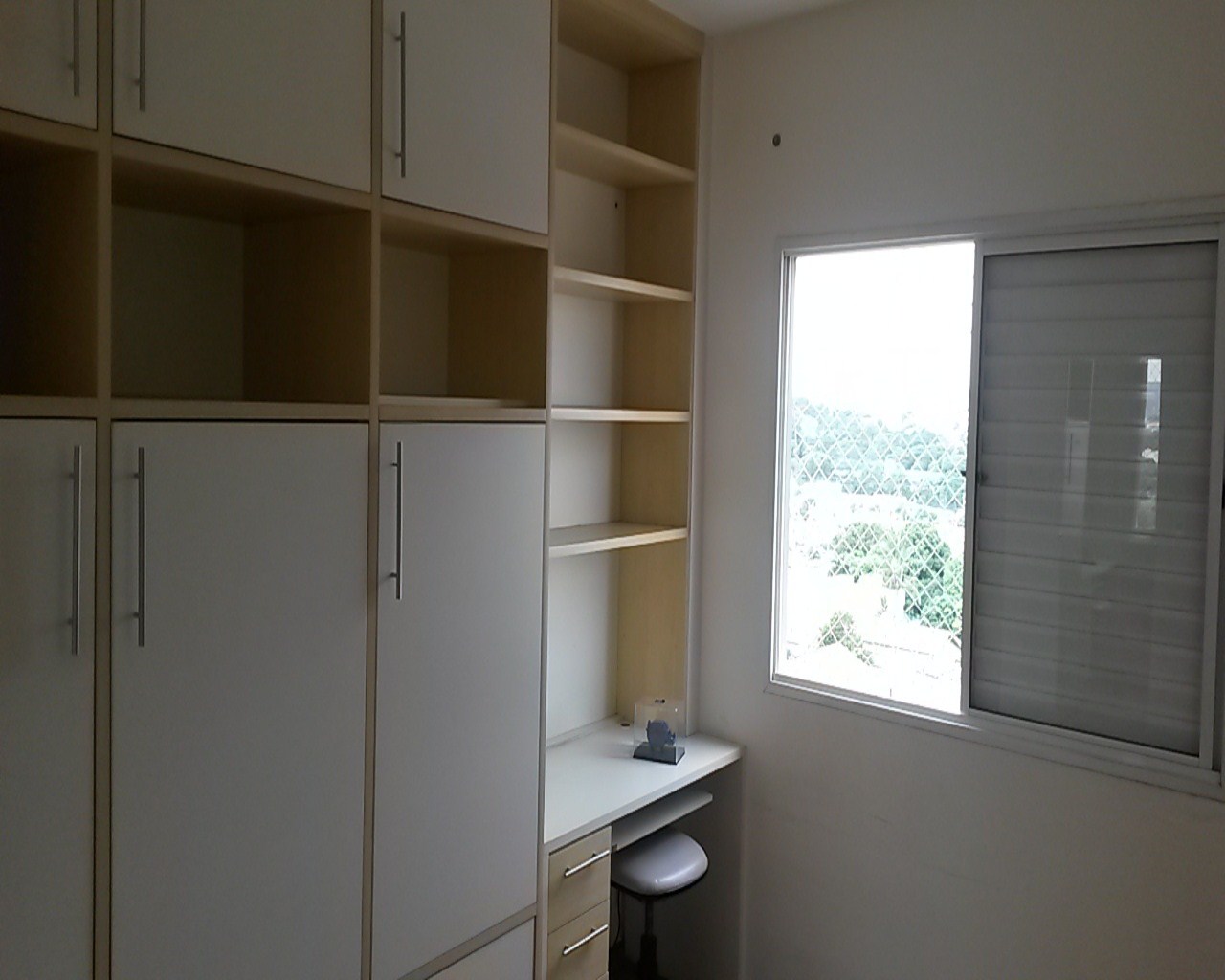 Apartamento à venda com 3 quartos, 80m² - Foto 4