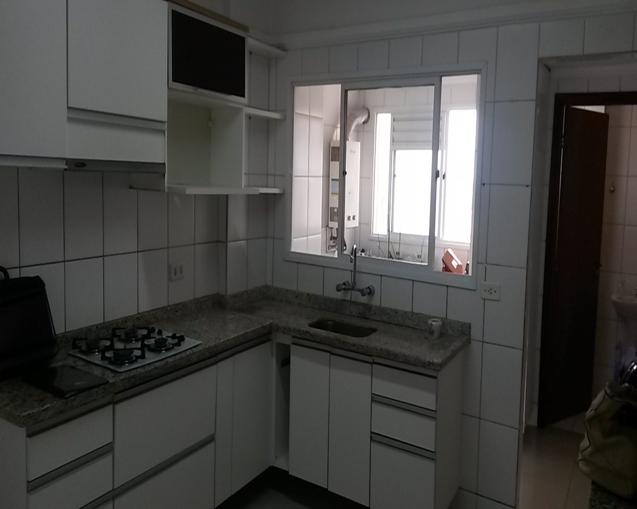 Apartamento à venda com 3 quartos, 80m² - Foto 9