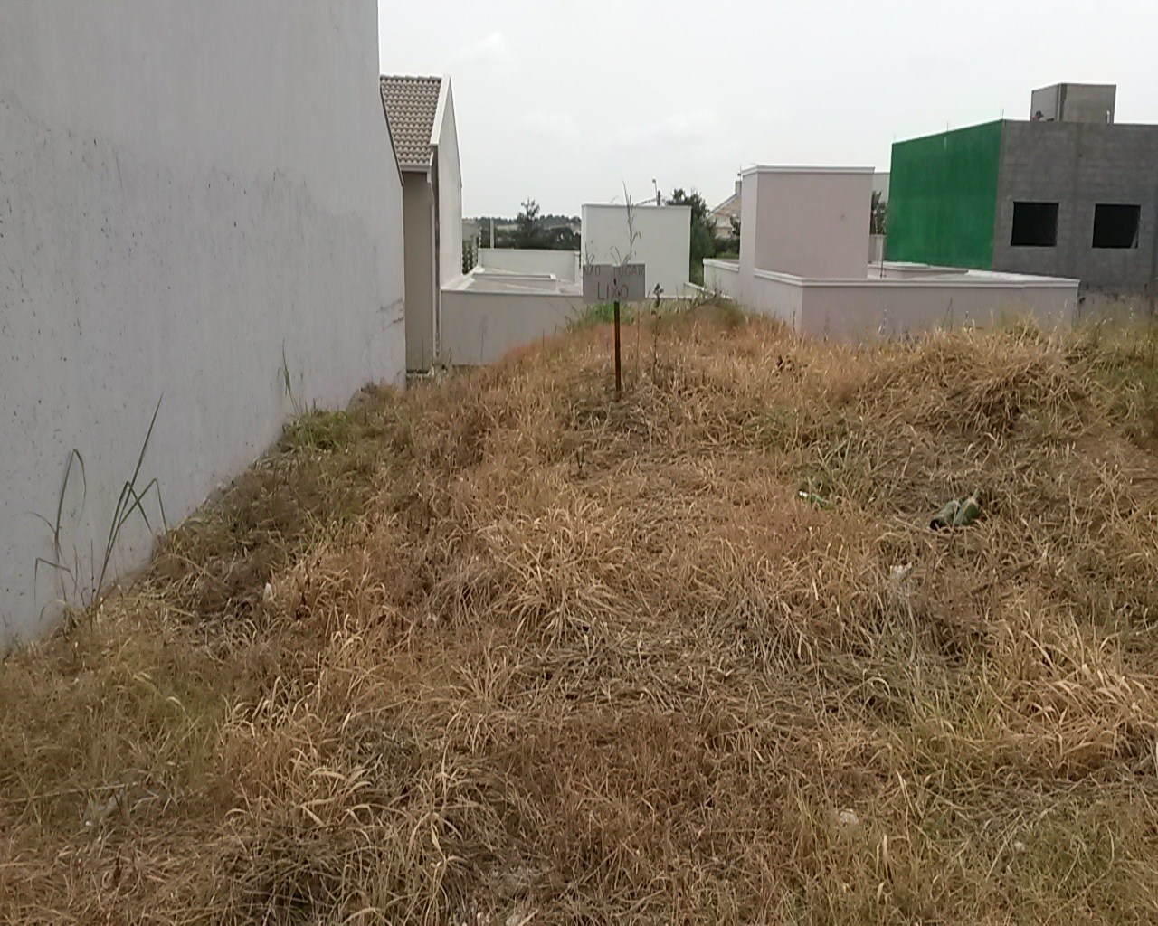 Terreno à venda, 200m² - Foto 2