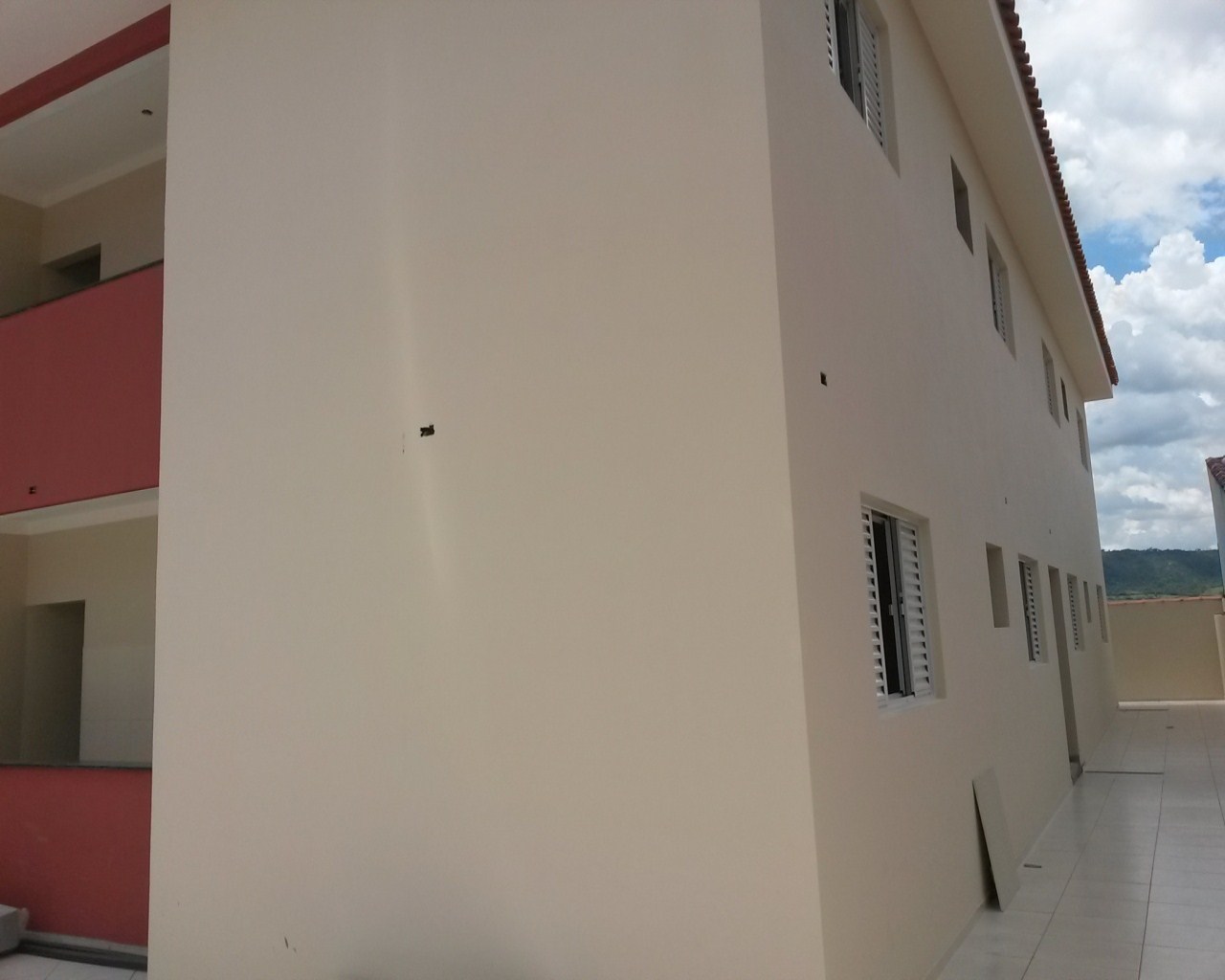 Apartamento à venda com 2 quartos, 67m² - Foto 2