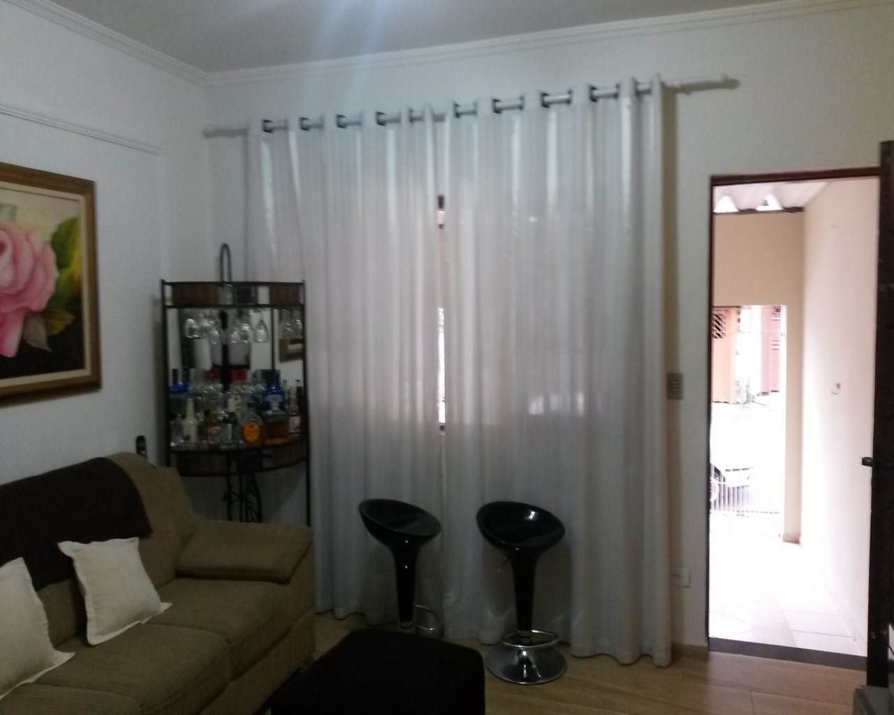 Casa à venda com 2 quartos, 66m² - Foto 1