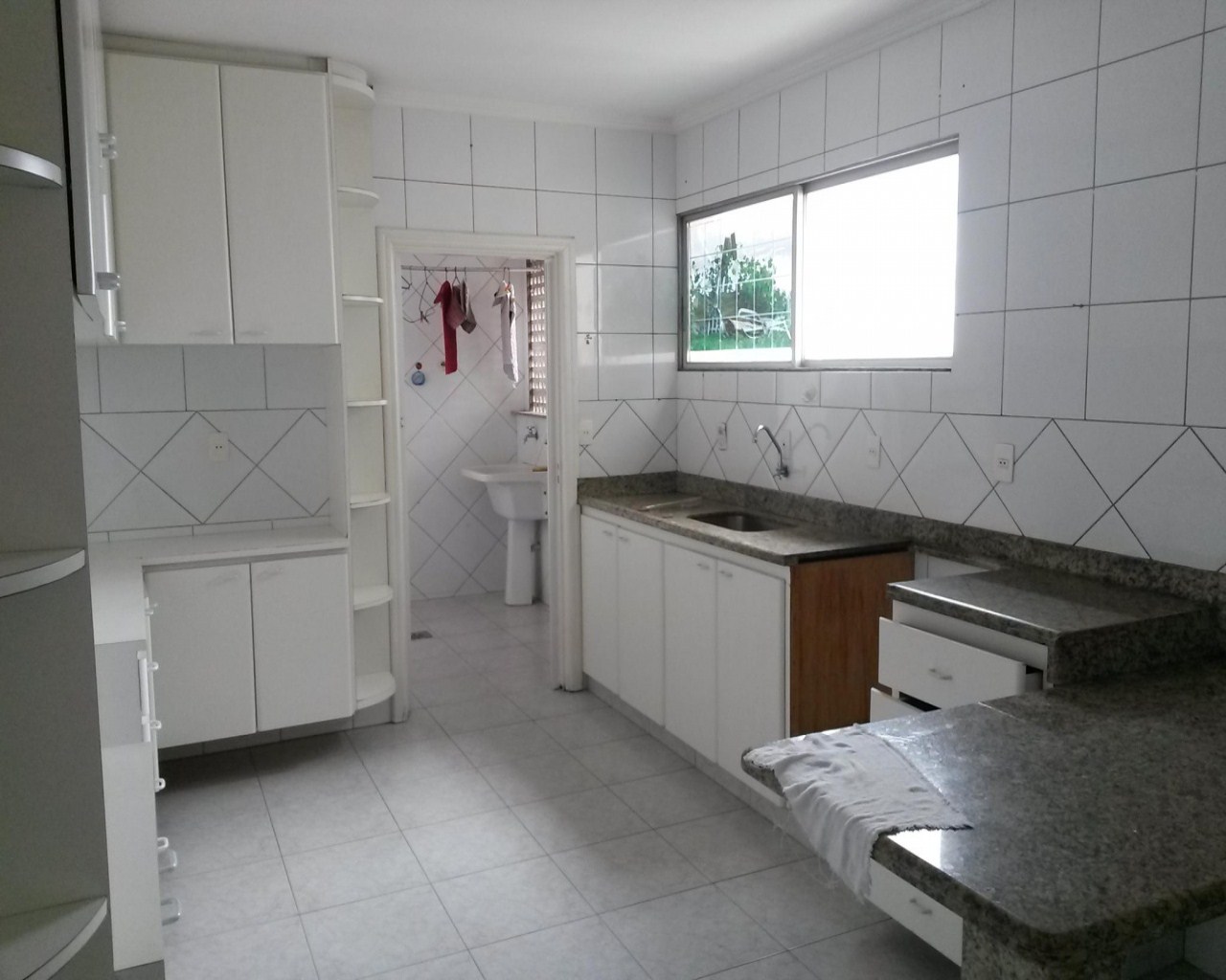 Apartamento à venda e aluguel com 3 quartos, 130m² - Foto 20