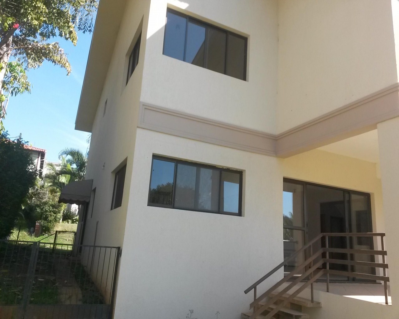 Casa à venda com 4 quartos, 260m² - Foto 18