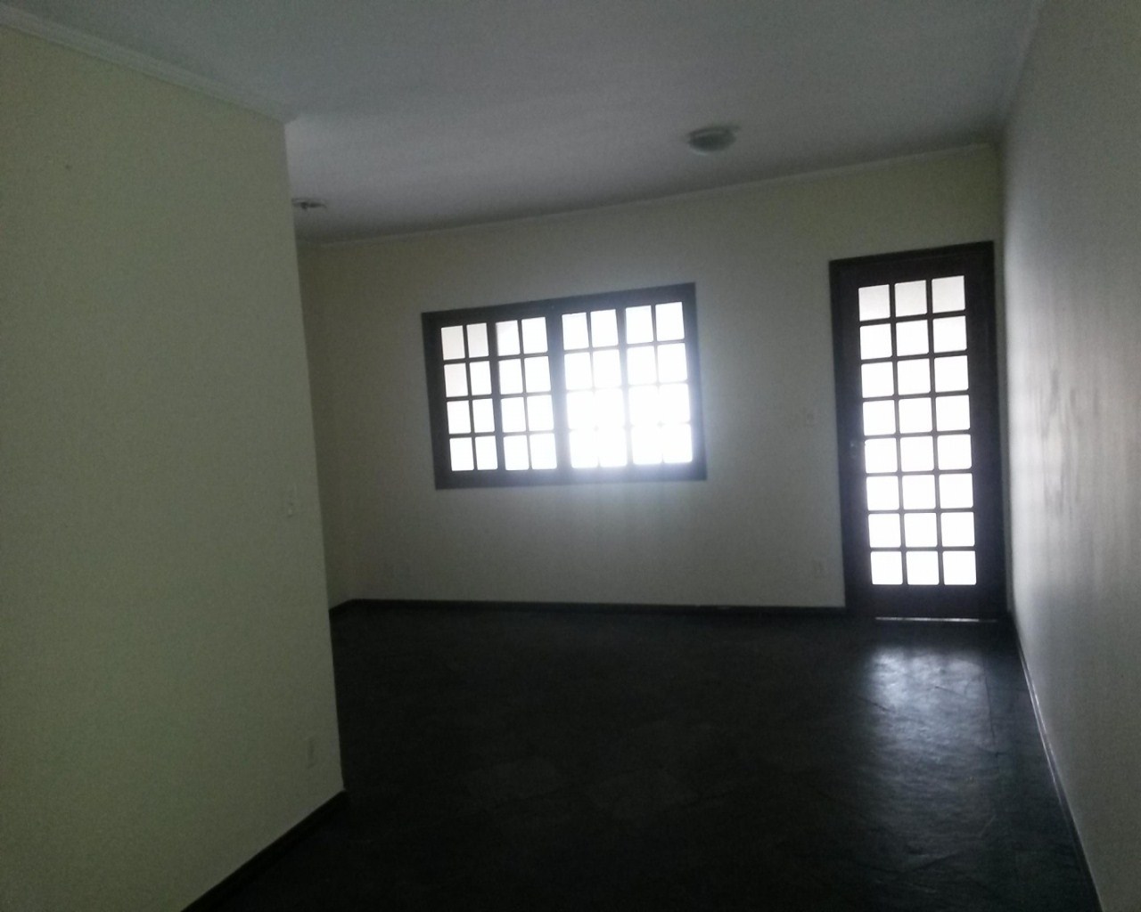 Casa à venda com 3 quartos, 130m² - Foto 4