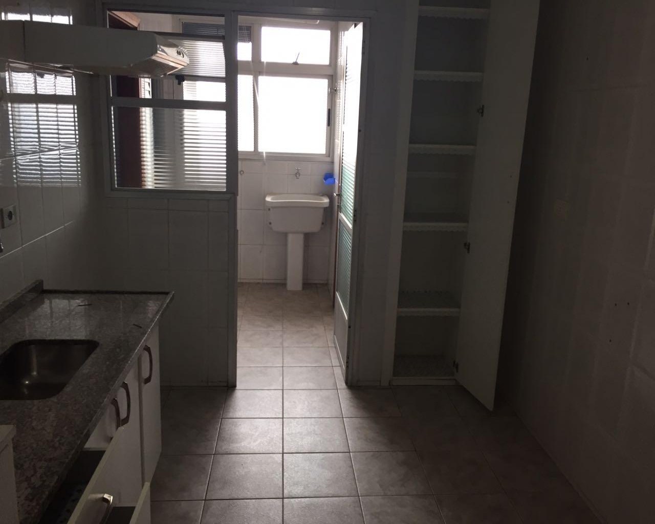 Apartamento à venda com 2 quartos, 110m² - Foto 9