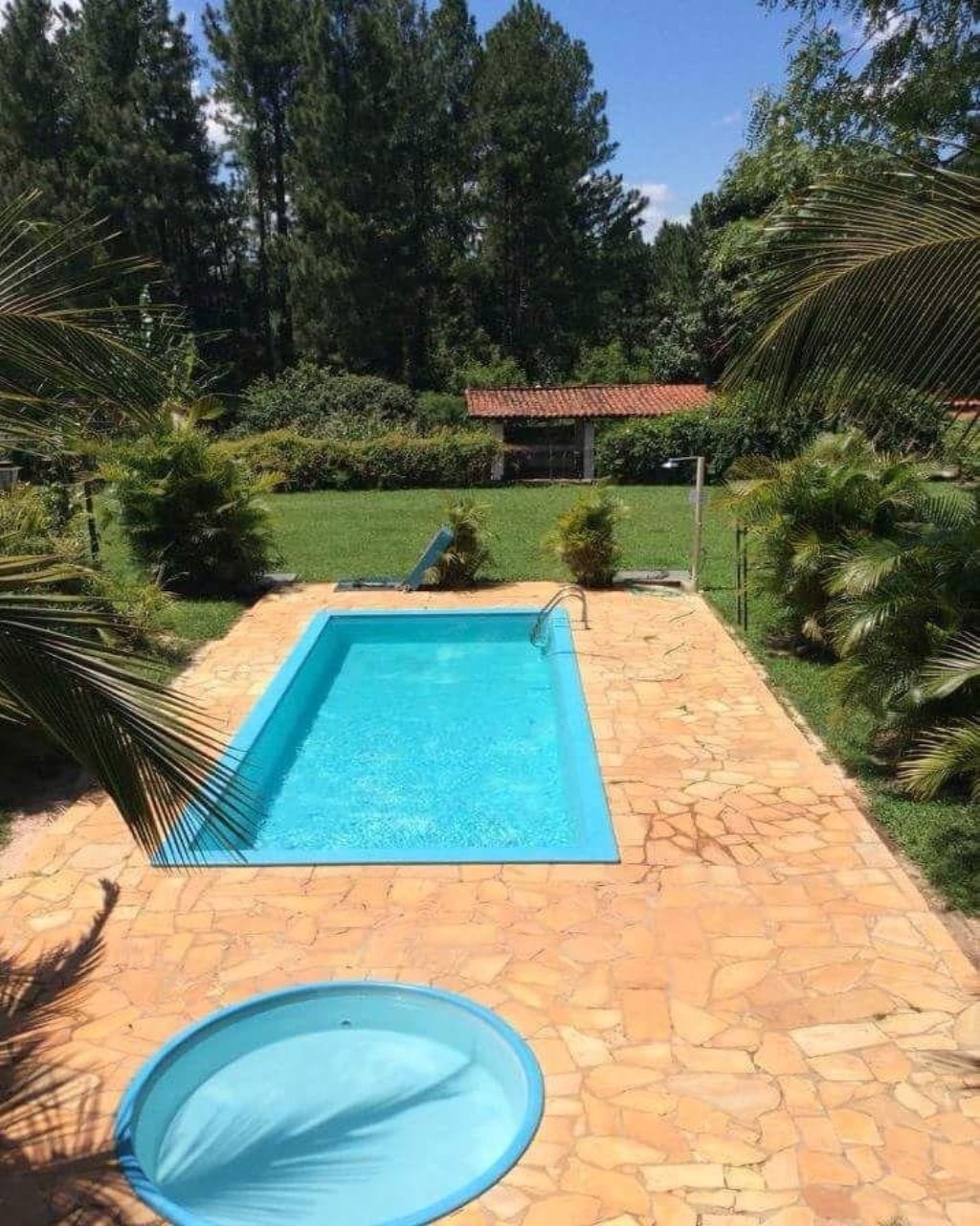 Fazenda à venda com 3 quartos, 400m² - Foto 1