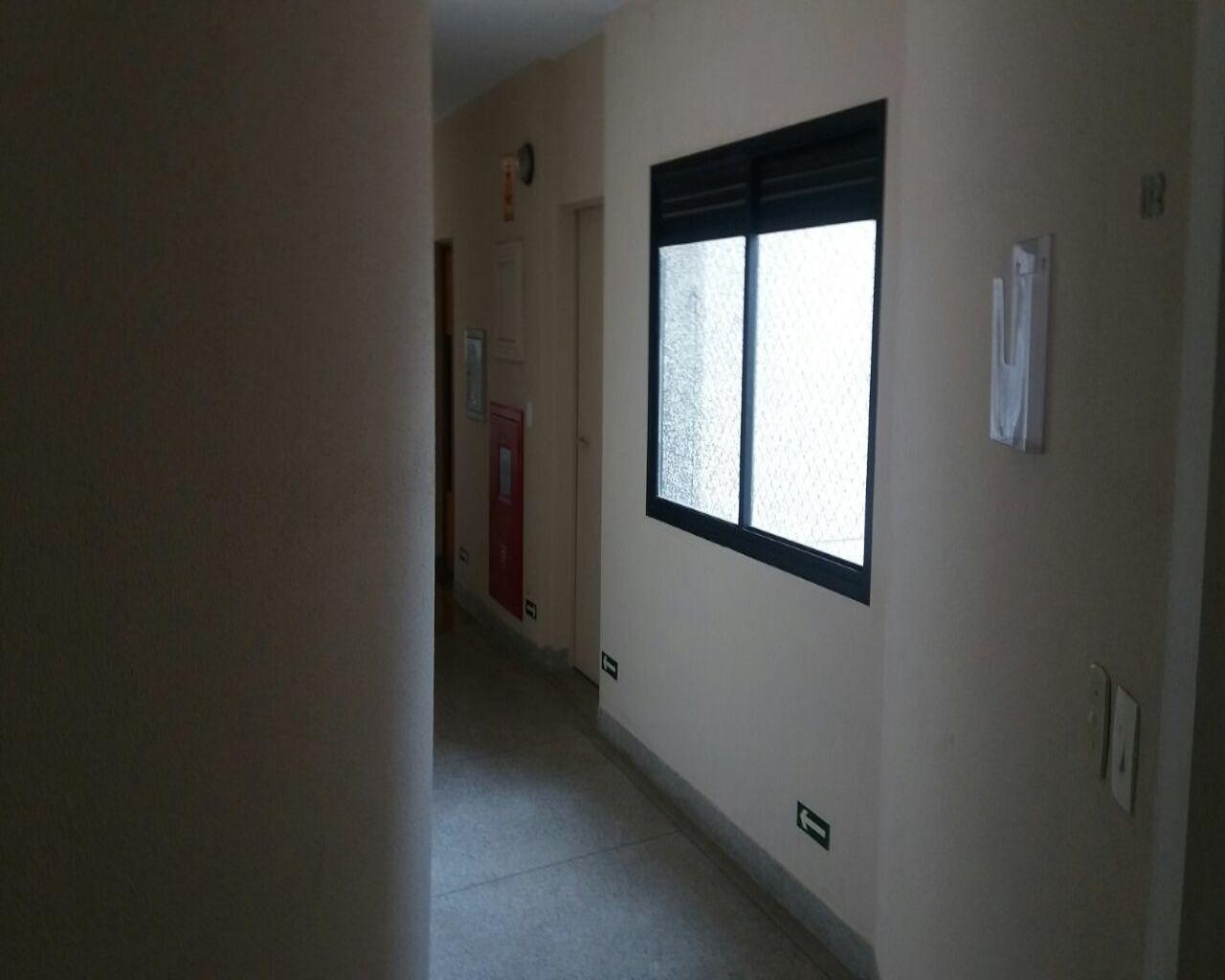 Apartamento à venda com 3 quartos, 250m² - Foto 4