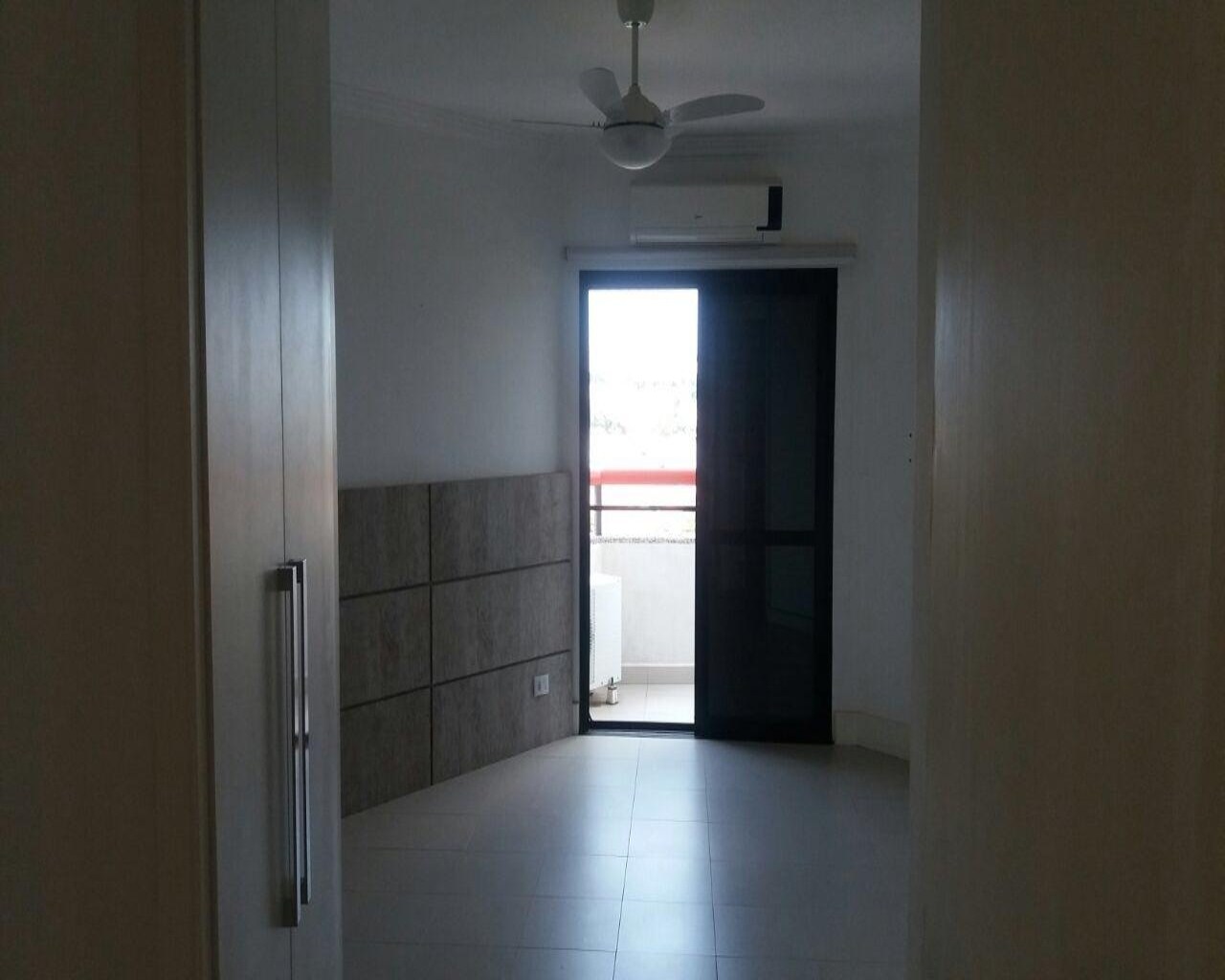 Apartamento à venda com 3 quartos, 250m² - Foto 29