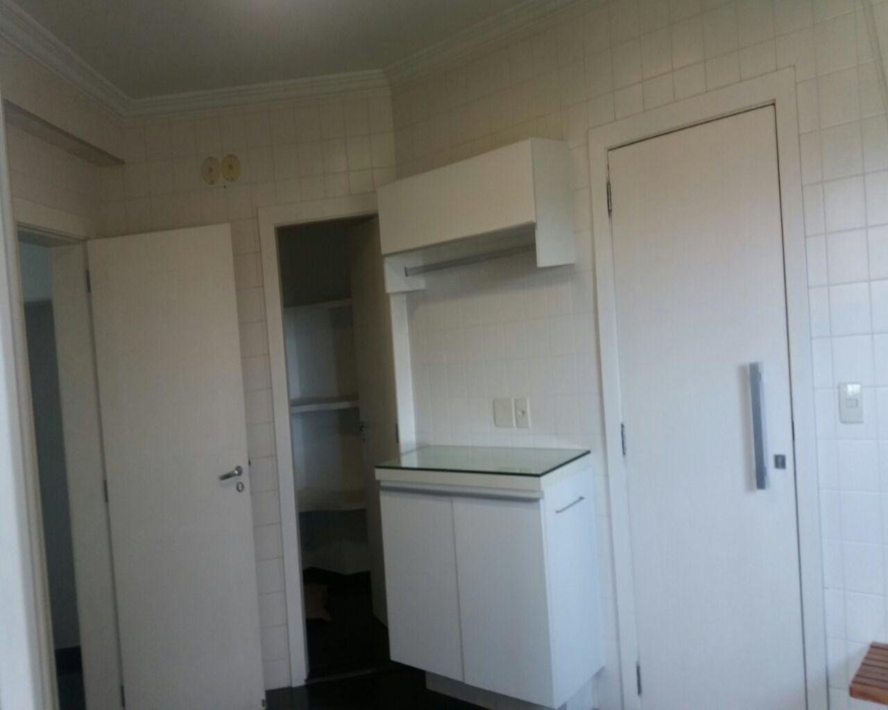 Apartamento à venda com 3 quartos, 250m² - Foto 35