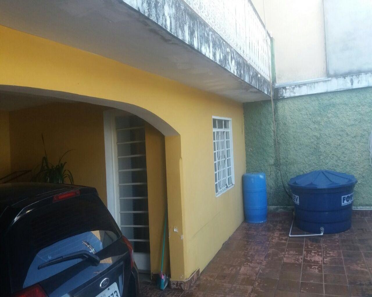 Casa à venda com 3 quartos, 166m² - Foto 1