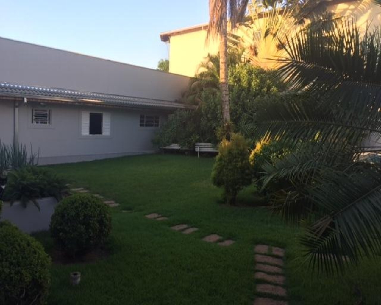 Casa à venda com 3 quartos, 410m² - Foto 27