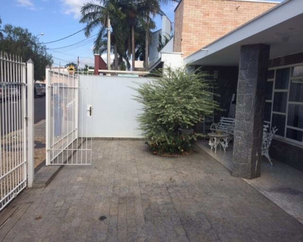 Casa à venda com 3 quartos, 300m² - Foto 18