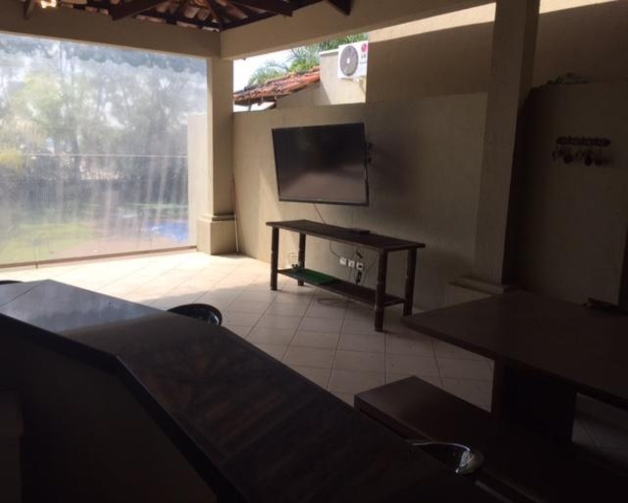 Casa à venda com 4 quartos, 500m² - Foto 6