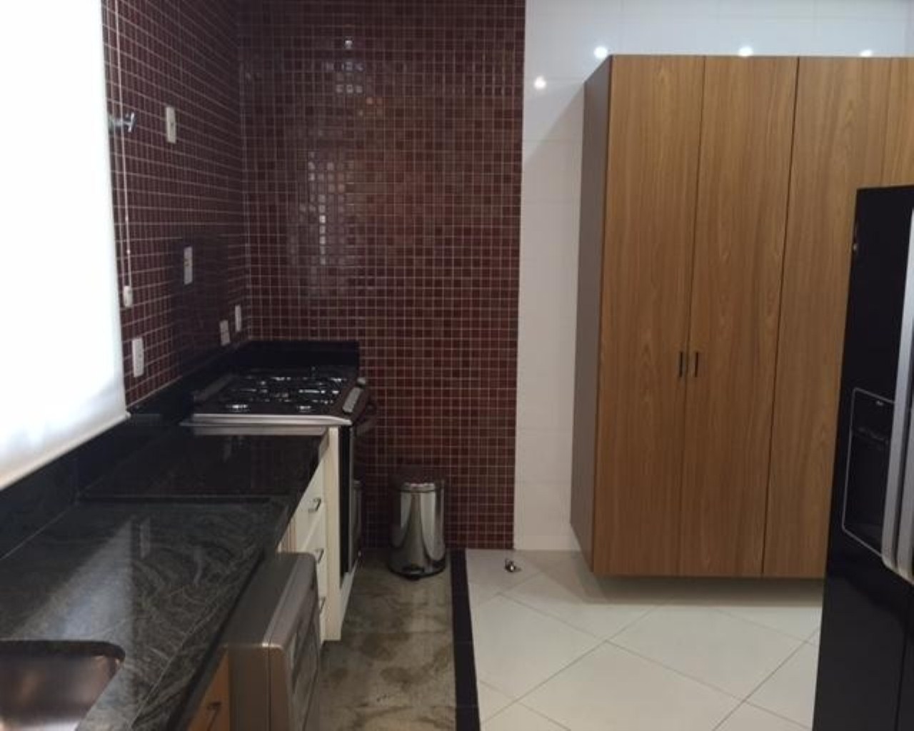 Casa à venda com 4 quartos, 500m² - Foto 12