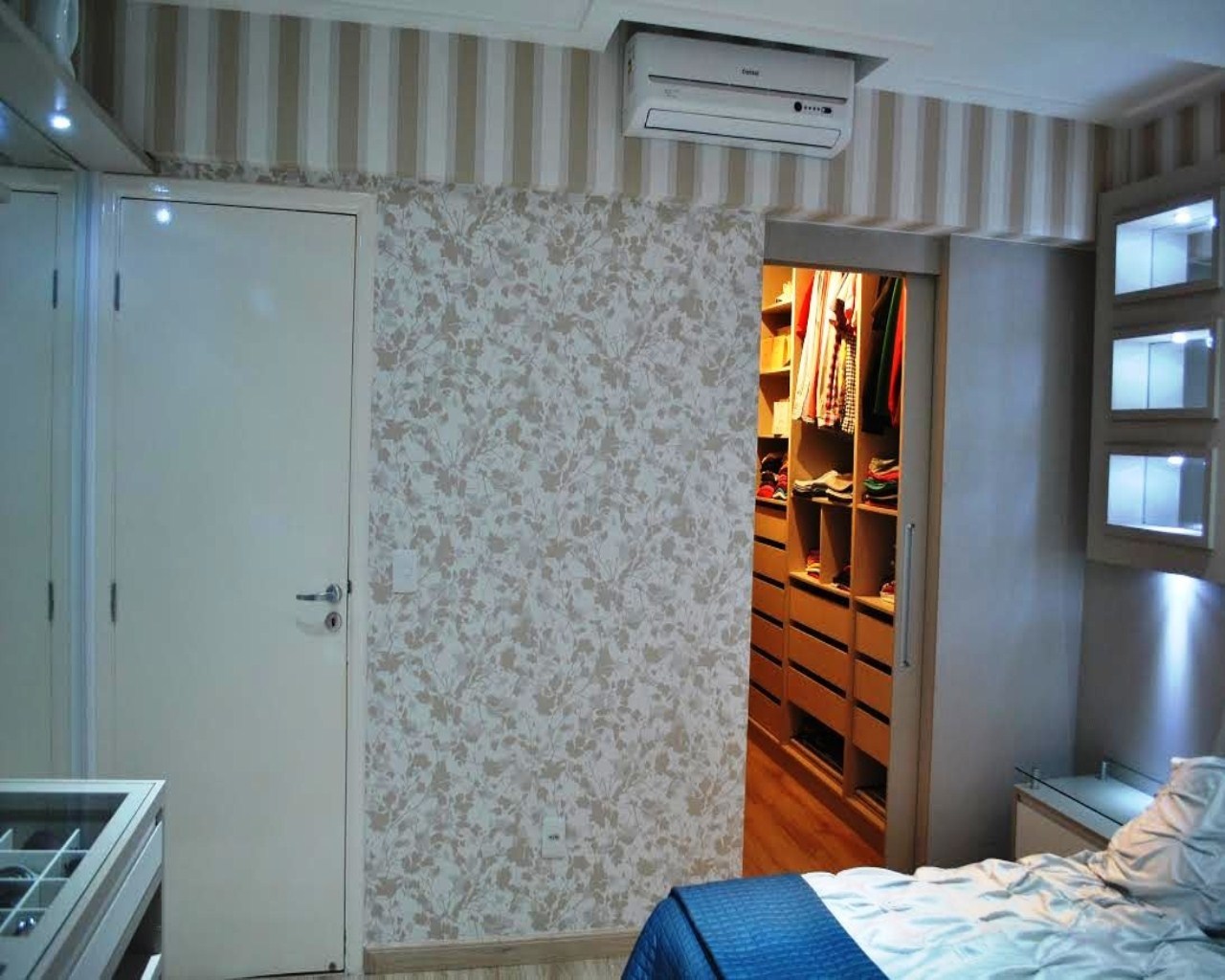 Apartamento à venda com 3 quartos, 135m² - Foto 12