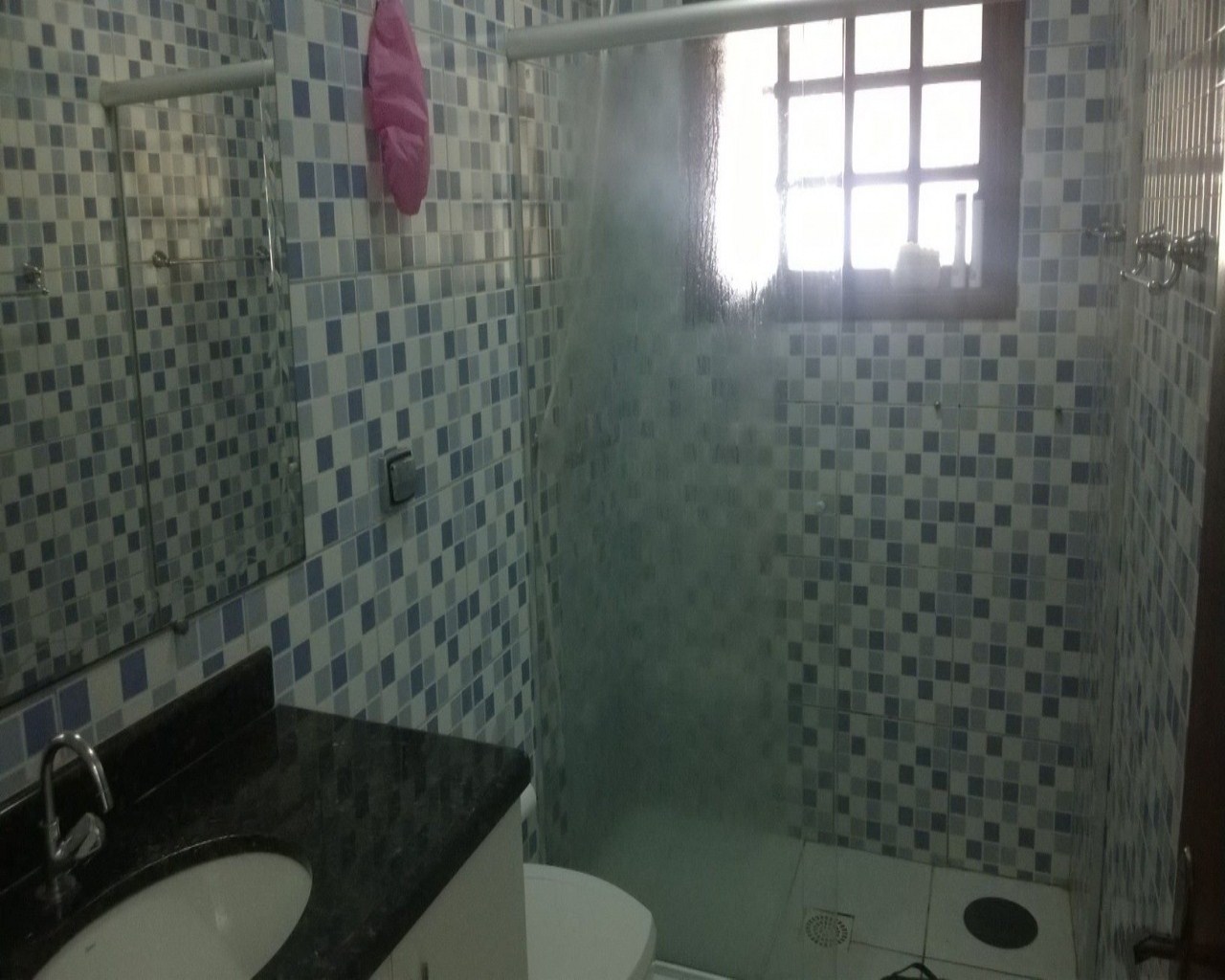 Casa à venda com 3 quartos, 250m² - Foto 2