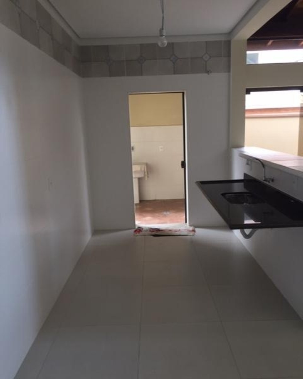 Casa à venda com 3 quartos, 150m² - Foto 10