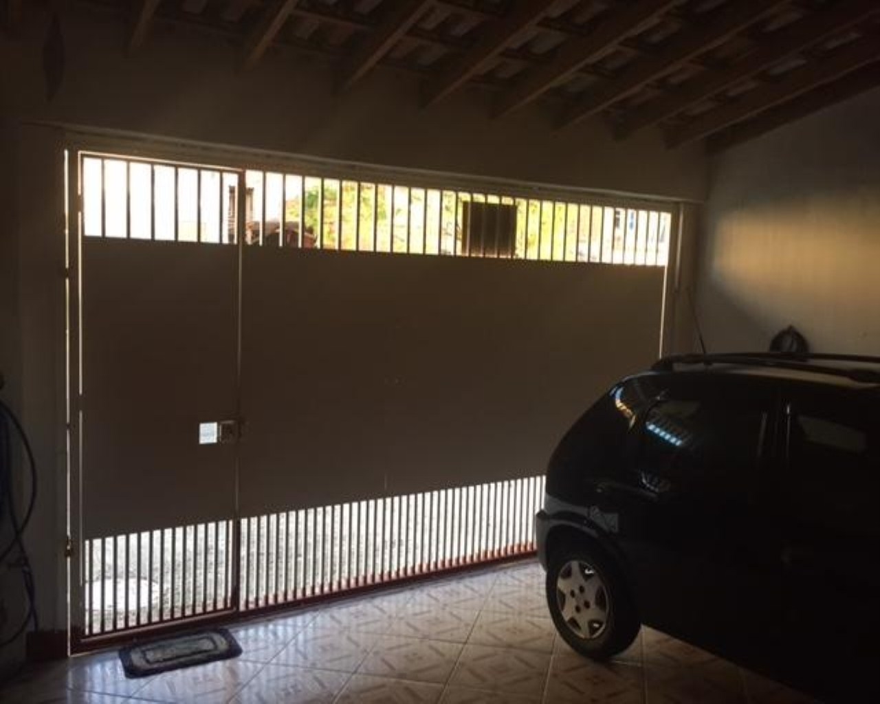 Casa à venda com 3 quartos, 124m² - Foto 2