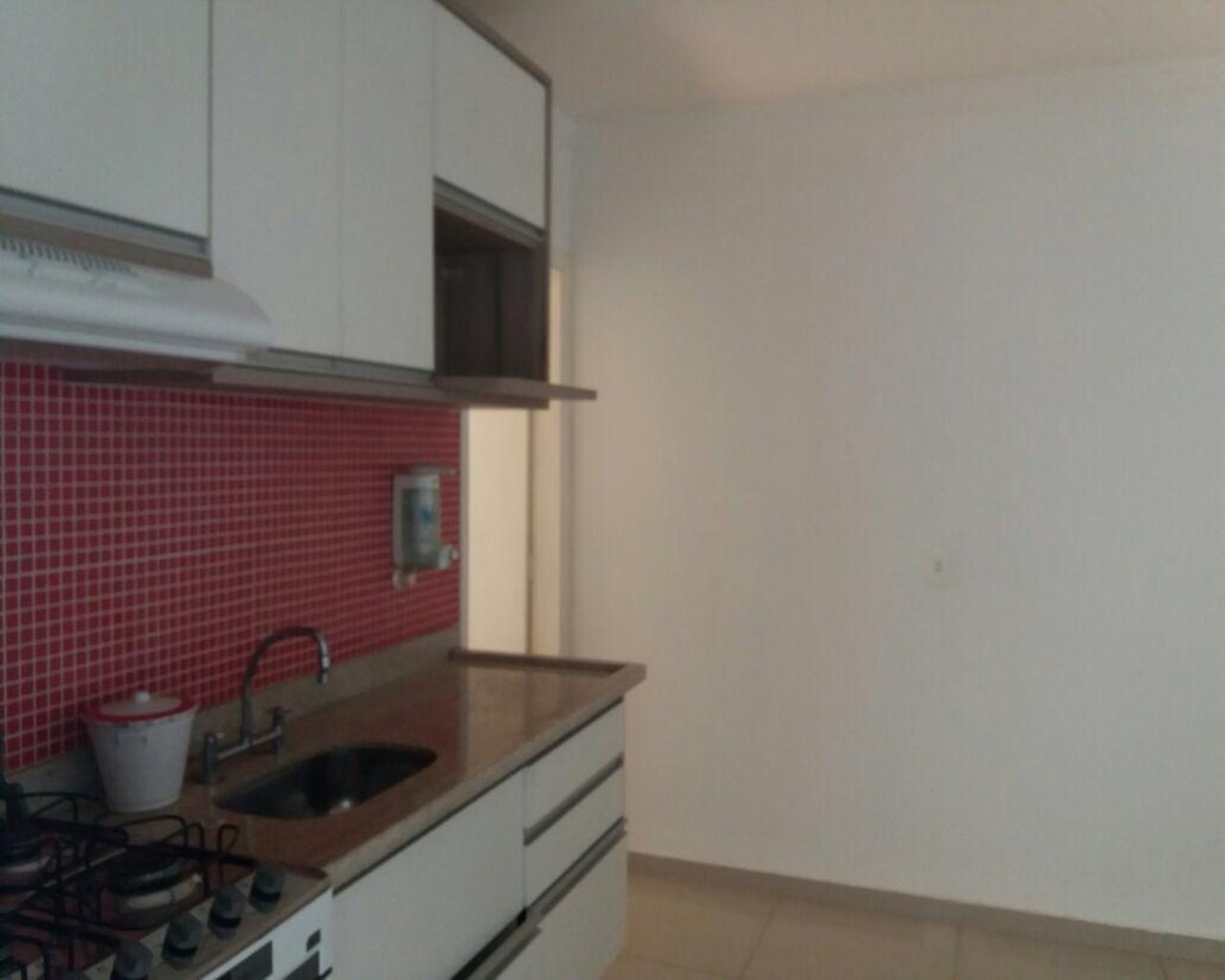 Casa à venda com 2 quartos, 88m² - Foto 11