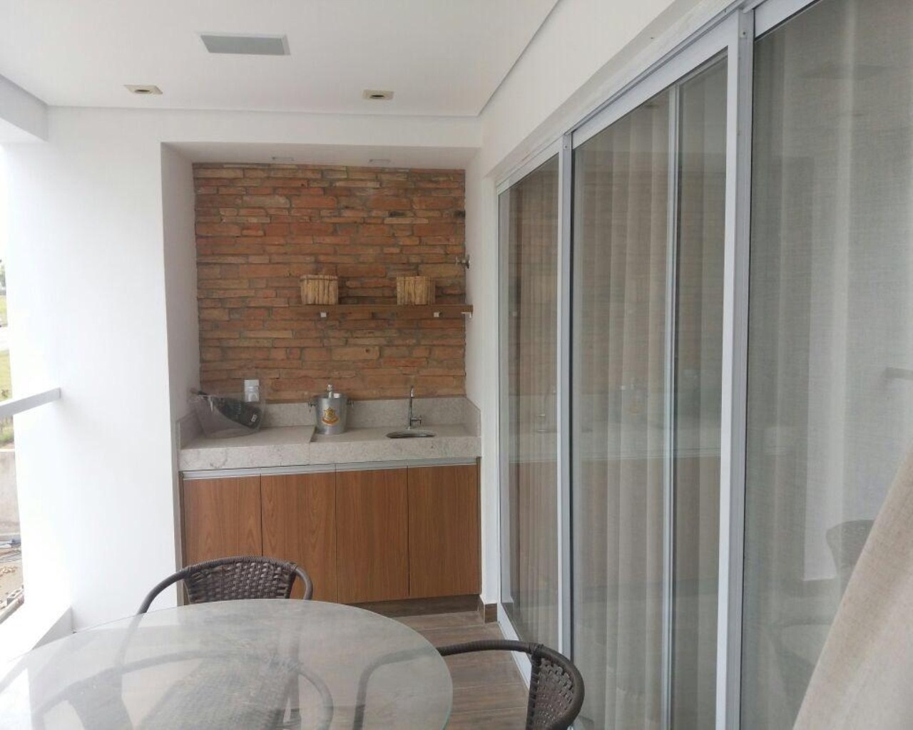 Apartamento à venda com 3 quartos, 83m² - Foto 4