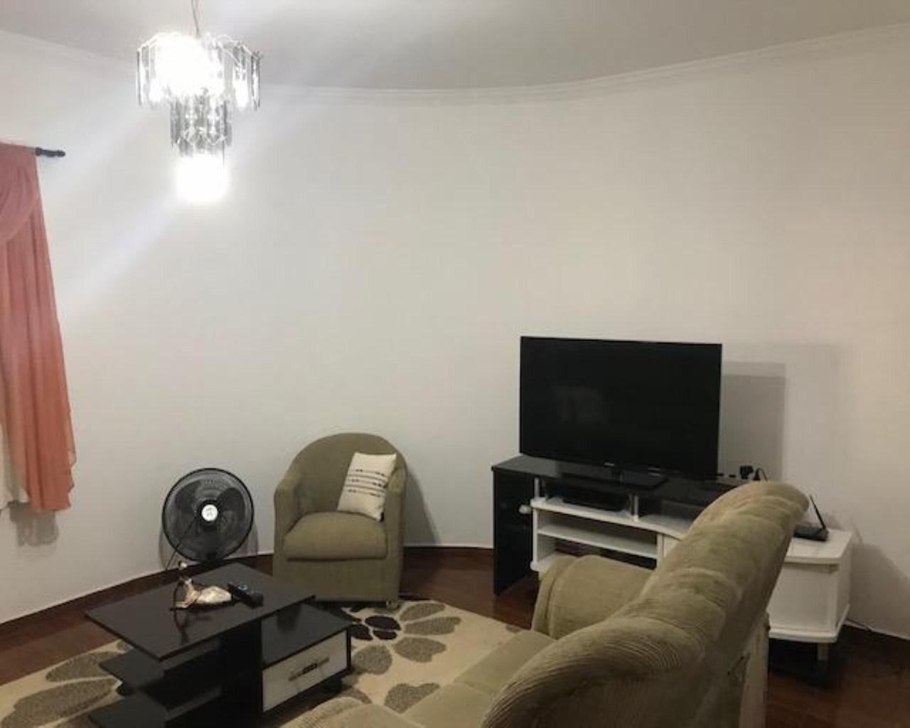 Casa à venda com 3 quartos, 267m² - Foto 8