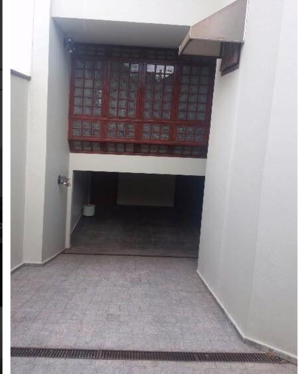 Casa à venda com 4 quartos, 370m² - Foto 2