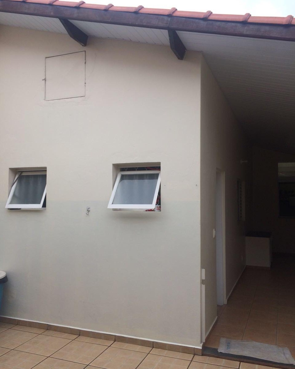 Casa à venda com 2 quartos, 126m² - Foto 1