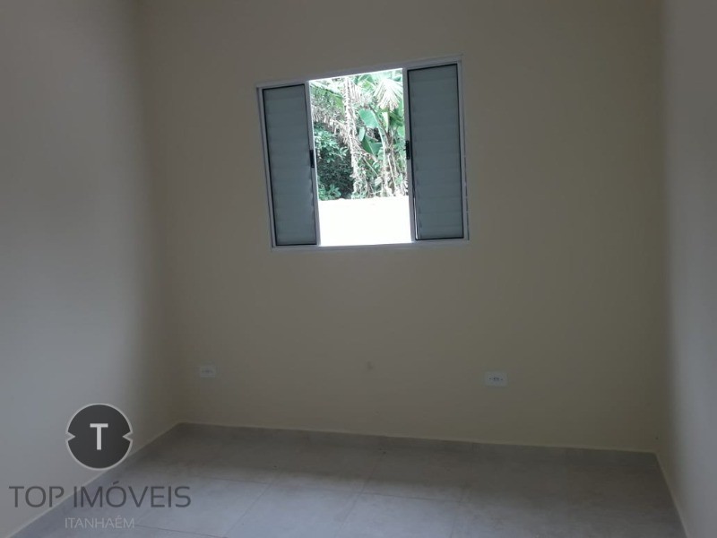 Casa à venda com 2 quartos, 60m² - Foto 8