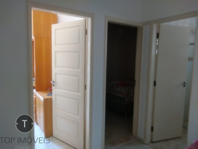 Casa à venda com 3 quartos, 300m² - Foto 18