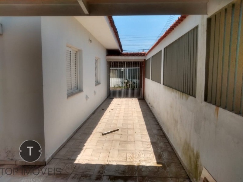 Casa à venda com 3 quartos, 300m² - Foto 36