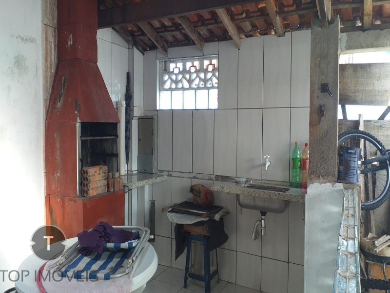 Casa à venda com 2 quartos, 110m² - Foto 8