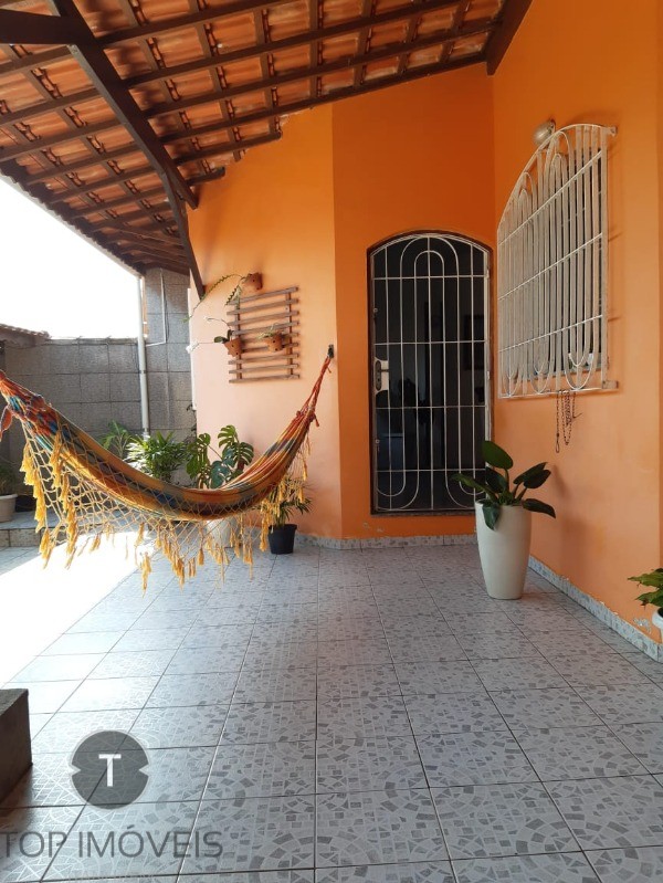 Casa à venda com 2 quartos, 250m² - Foto 3