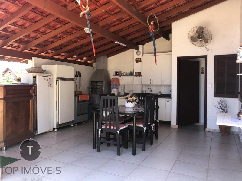 Casa à venda com 3 quartos, 180m² - Foto 3