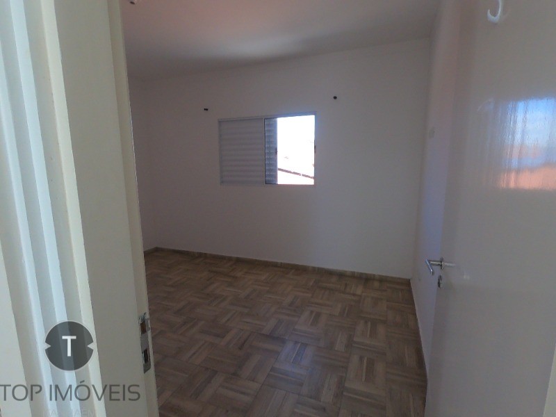 Casa para alugar com 3 quartos, 74m² - Foto 44