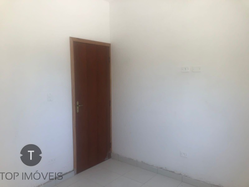 Casa à venda com 2 quartos, 55m² - Foto 13