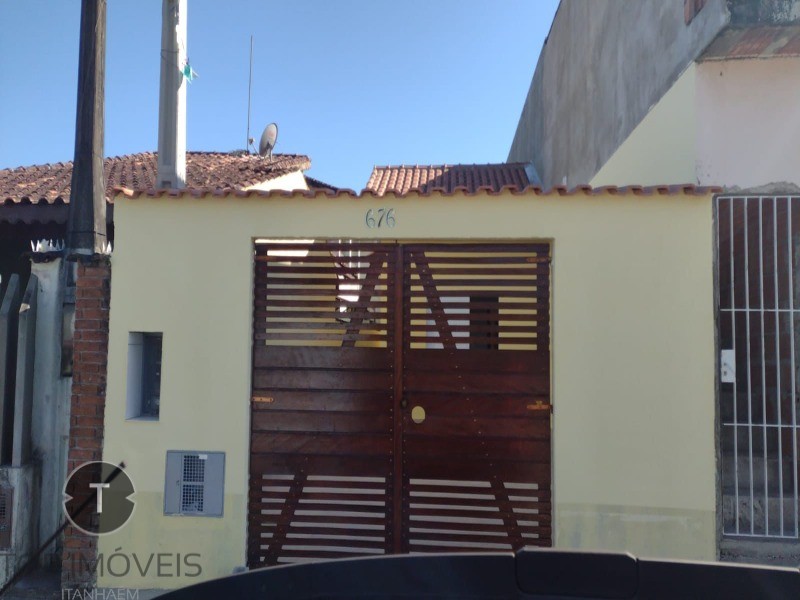 Casa à venda com 2 quartos, 55m² - Foto 2