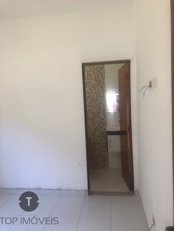 Casa à venda com 2 quartos, 55m² - Foto 8