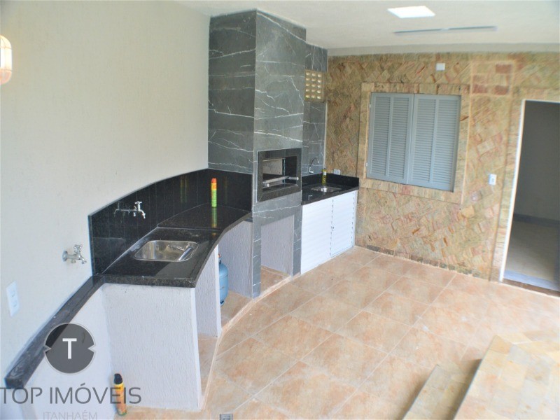 Casa à venda com 2 quartos, 140m² - Foto 9