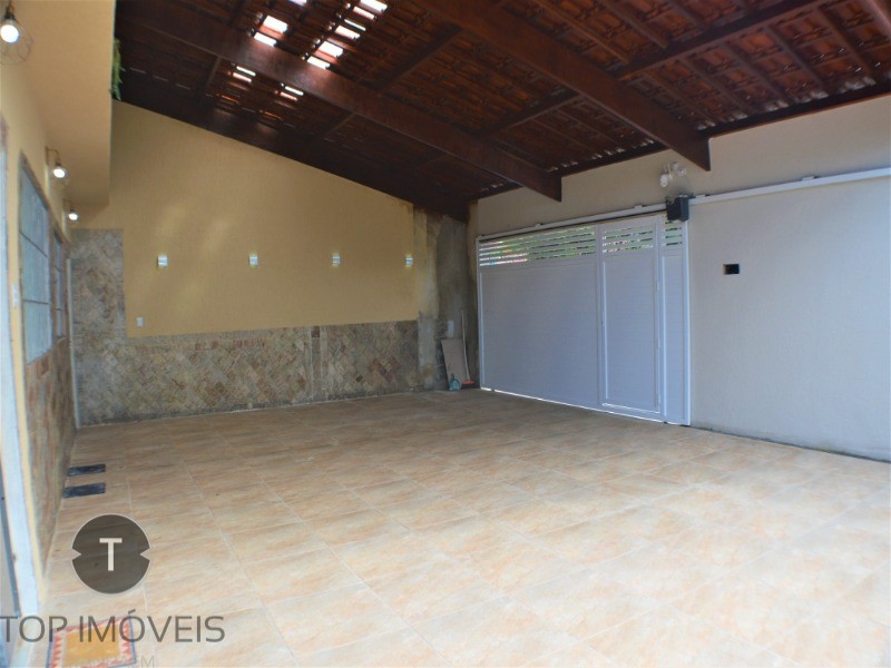 Casa à venda com 2 quartos, 140m² - Foto 5