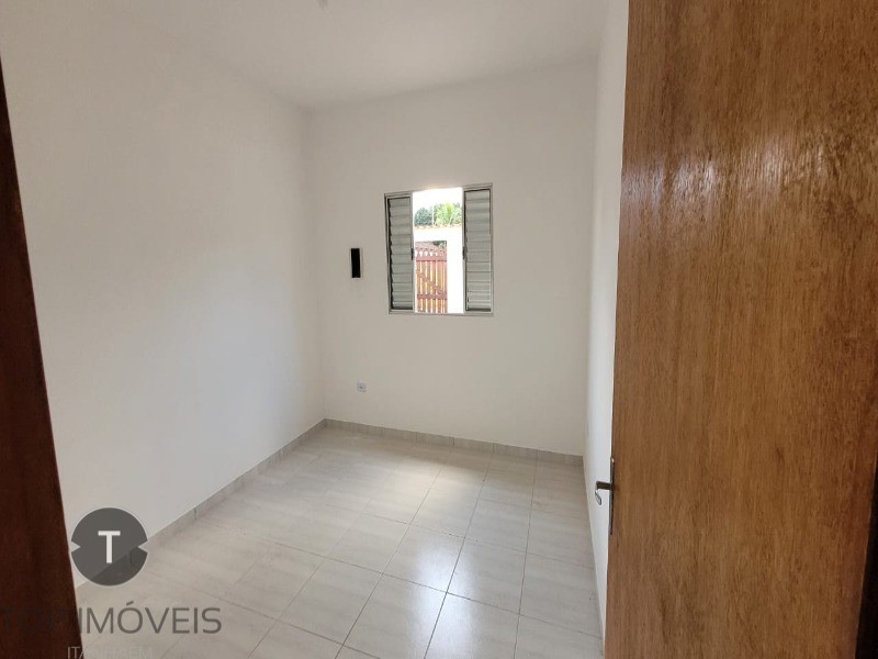 Casa à venda com 2 quartos, 44m² - Foto 12