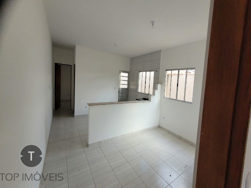 Casa à venda com 2 quartos, 44m² - Foto 1