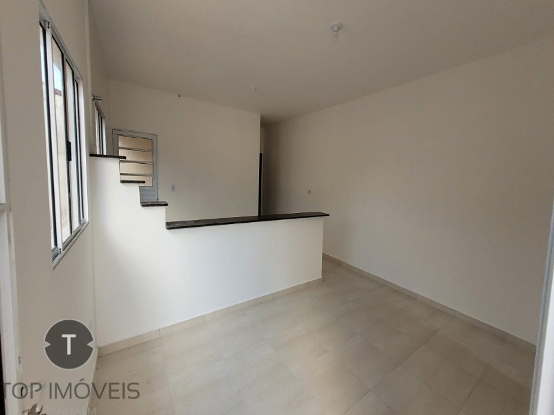 Casa à venda com 2 quartos, 44m² - Foto 11