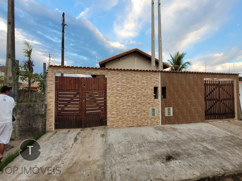 Casa à venda com 2 quartos, 44m² - Foto 2