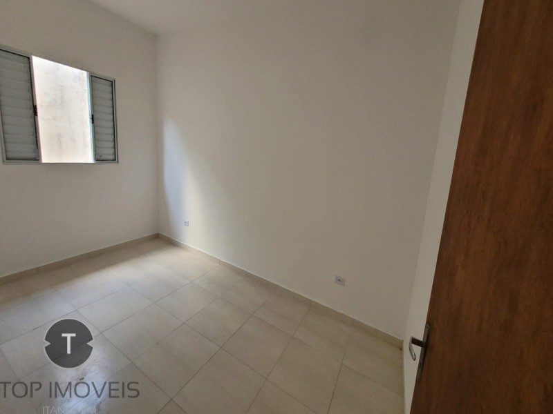 Casa à venda com 2 quartos, 44m² - Foto 13