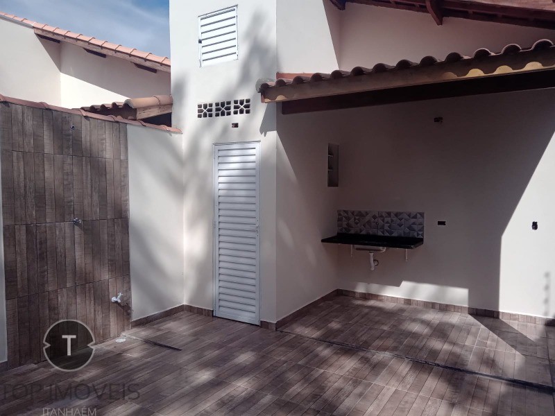 Casa à venda com 2 quartos, 67m² - Foto 47