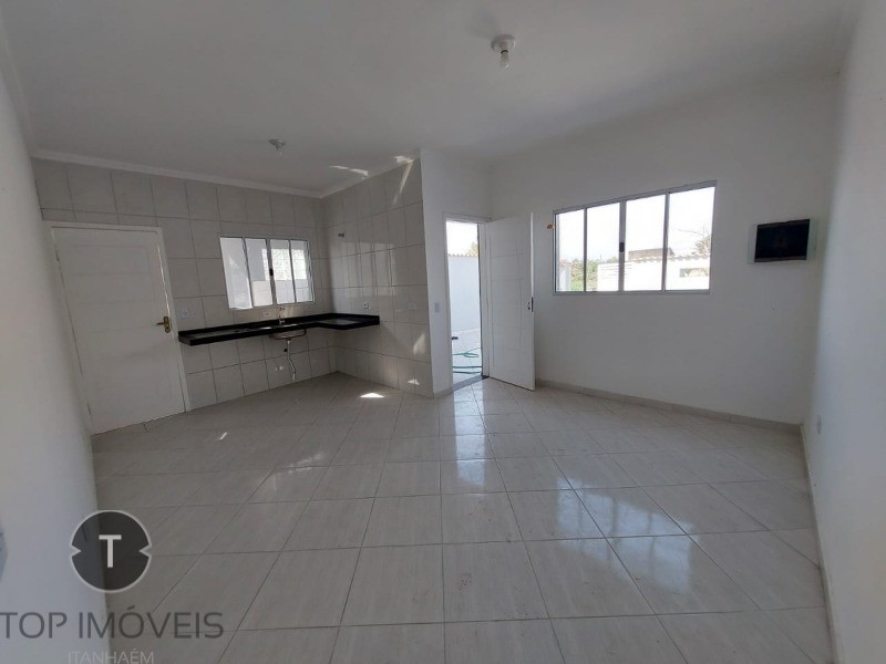 Casa à venda com 2 quartos, 60m² - Foto 17