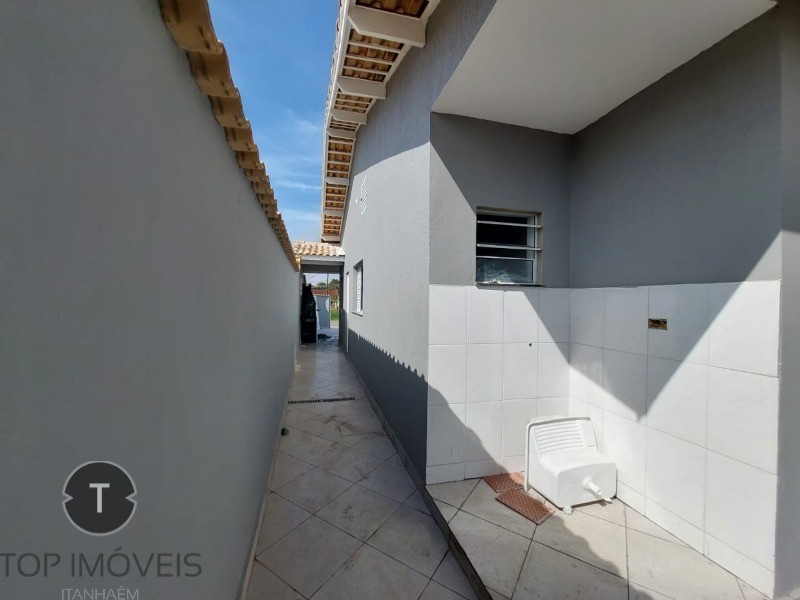 Casa à venda com 2 quartos, 60m² - Foto 7